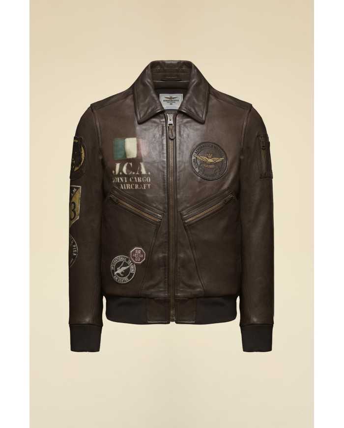 Veste en cuir avec écussons et imprimés