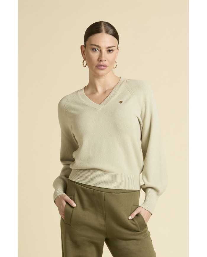 Pull teint en pièce