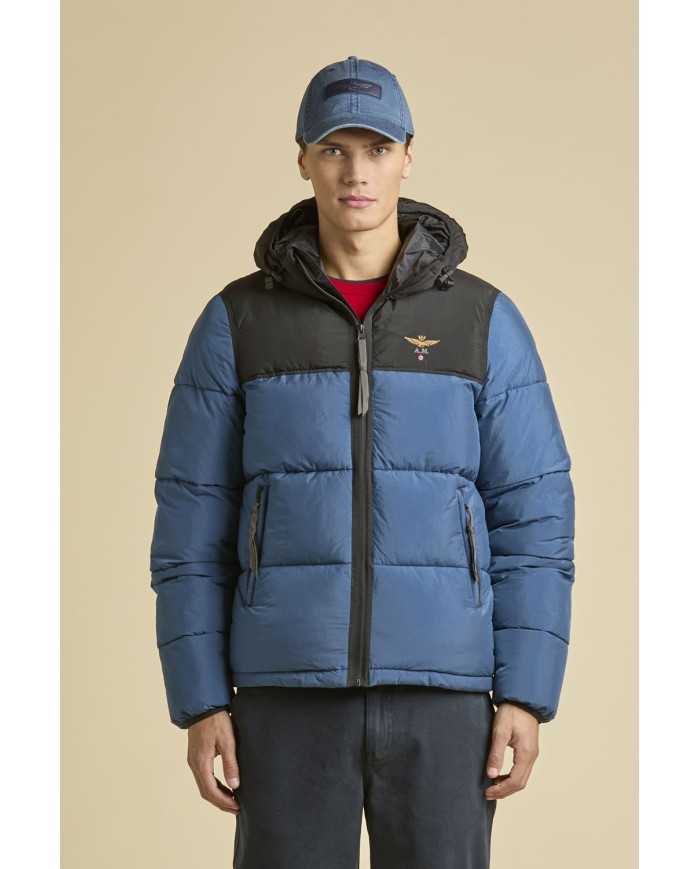 Veste à capuche en nylon