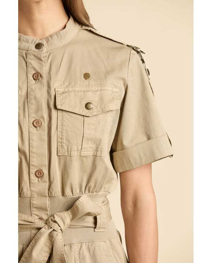 Robe courte avec ceinture et poches