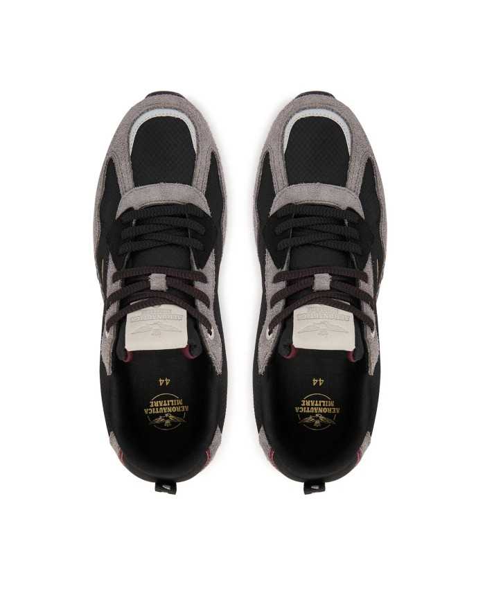 Baskets avec empiècements en daim duveteux